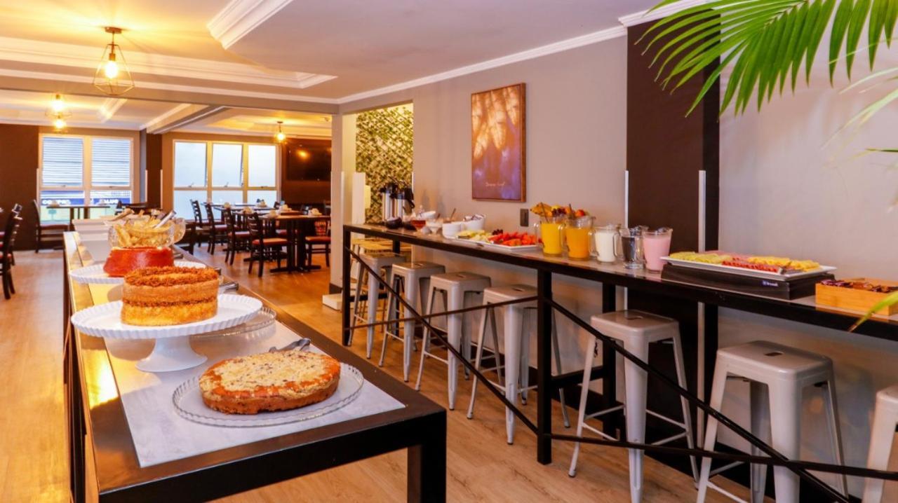 Hotel Genova Bc Balneário Camboriú Zewnętrze zdjęcie